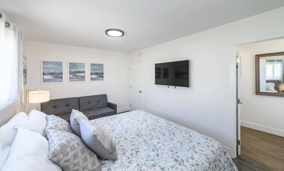 Spacious Disneyland 5 Bedroom 4 Bath House With Game Room Anaheim Extérieur photo