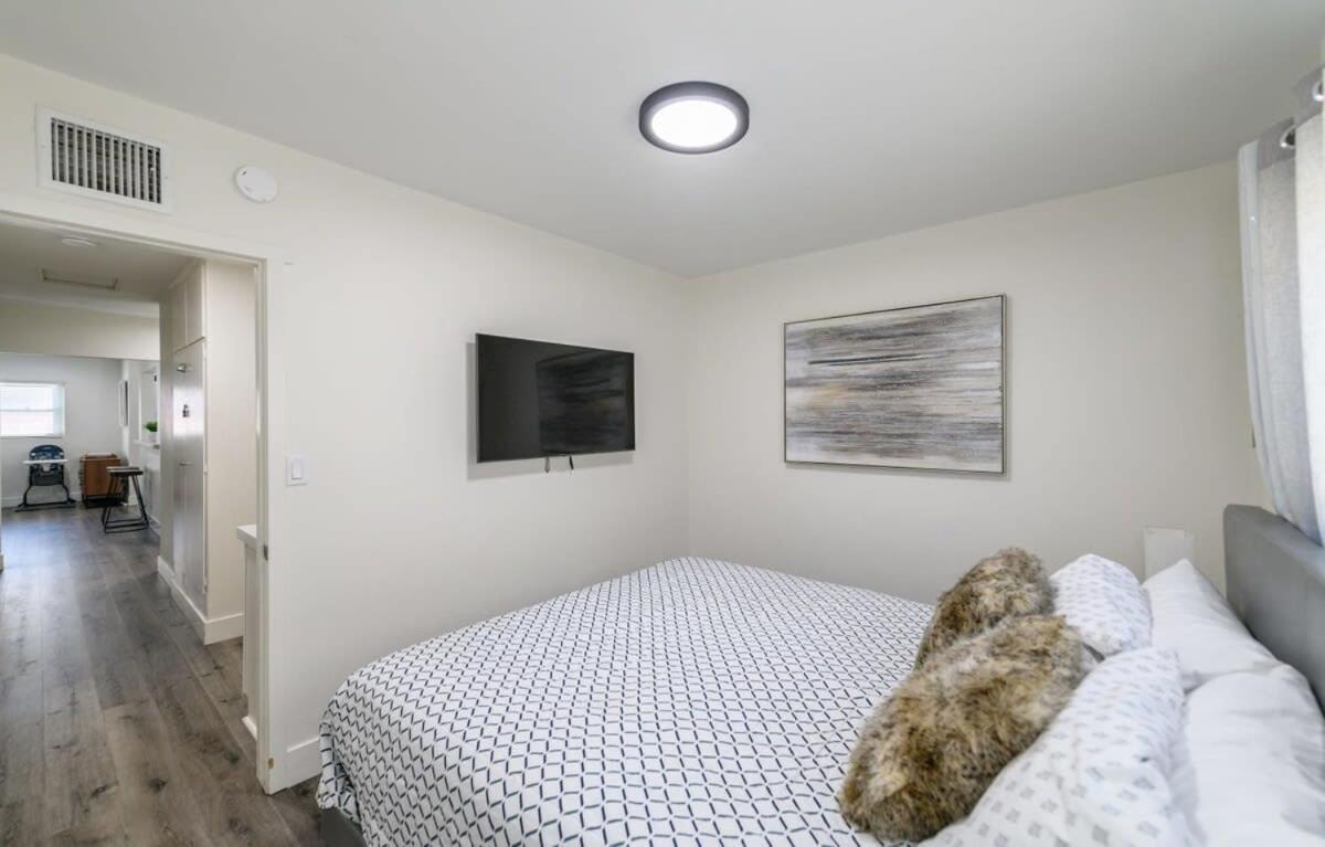 Spacious Disneyland 5 Bedroom 4 Bath House With Game Room Anaheim Extérieur photo