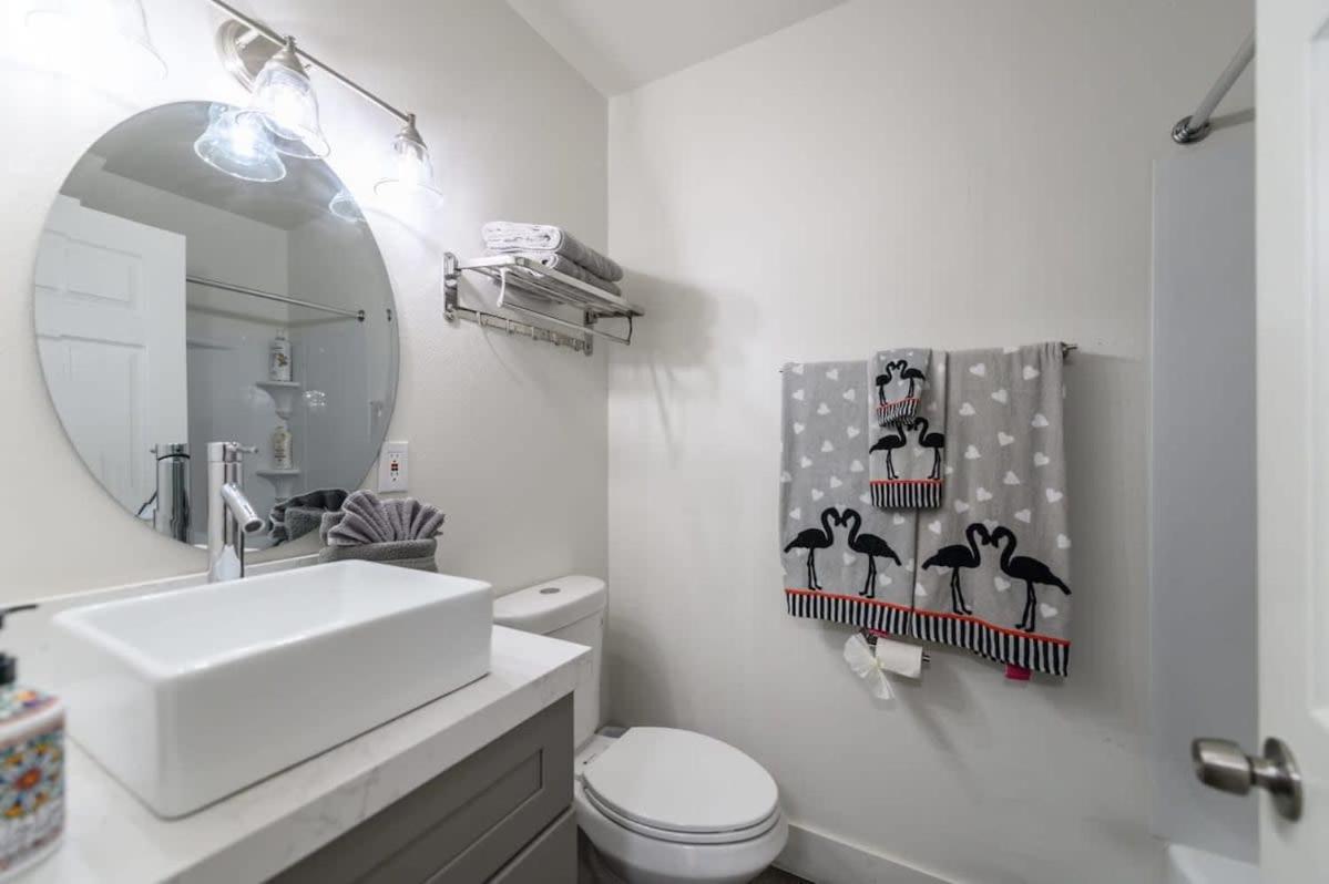 Spacious Disneyland 5 Bedroom 4 Bath House With Game Room Anaheim Extérieur photo